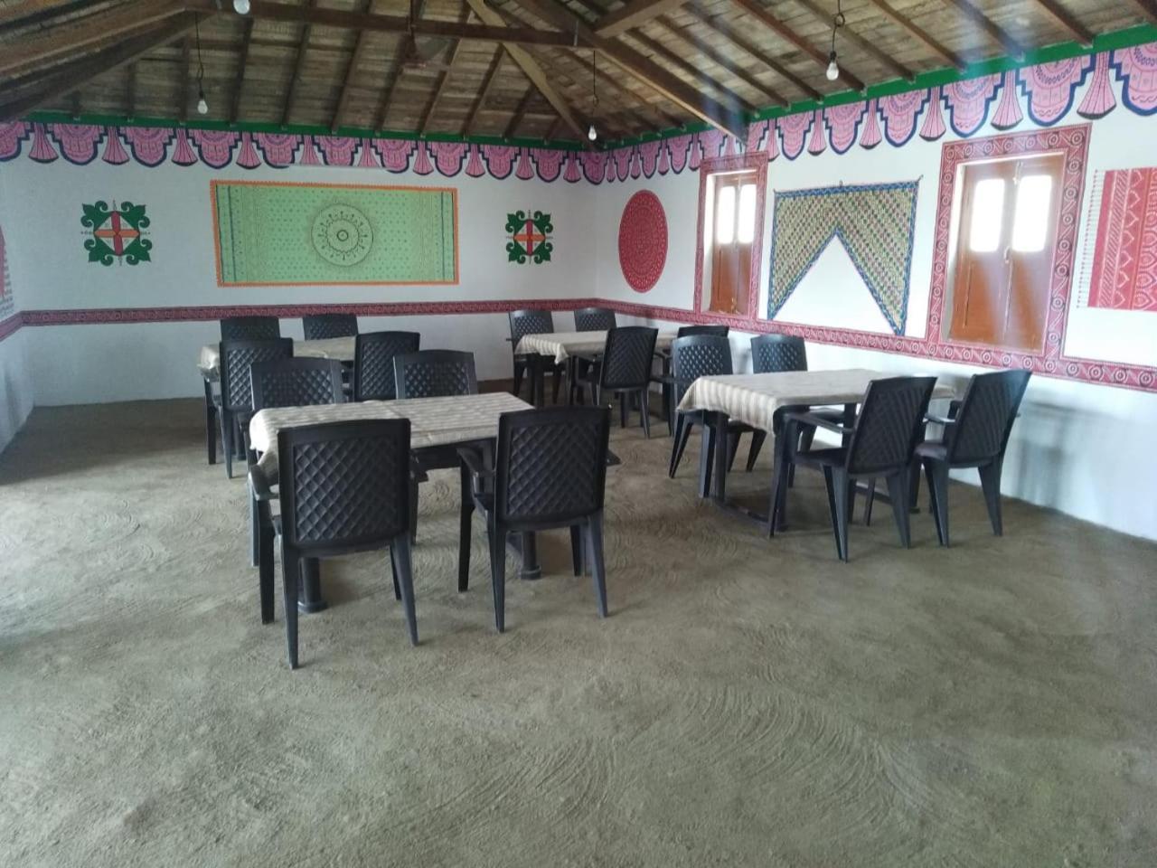 Banni Village Resort - Rann Of Kutch Bherandiāla Exterior photo