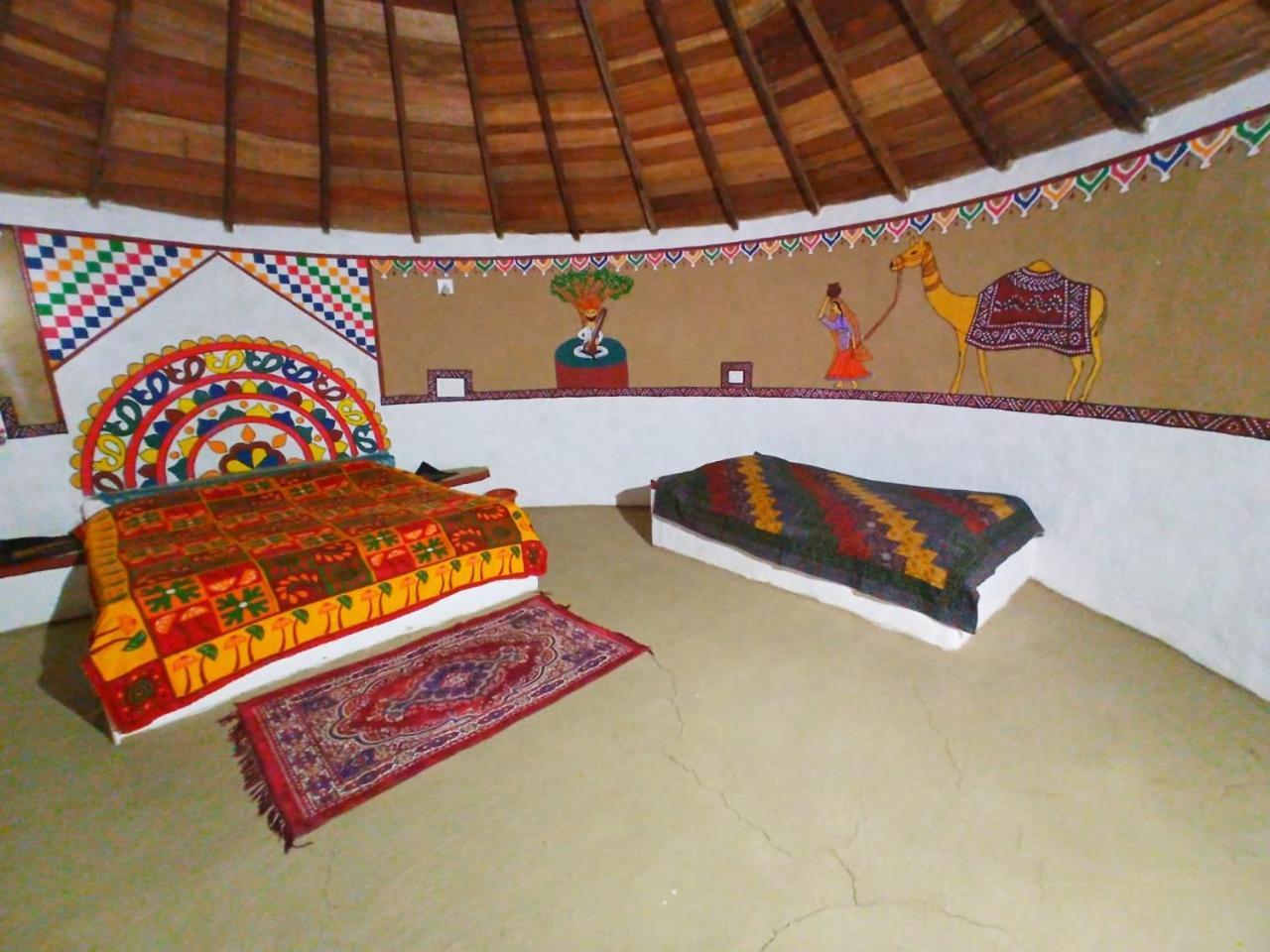 Banni Village Resort - Rann Of Kutch Bherandiāla Exterior photo