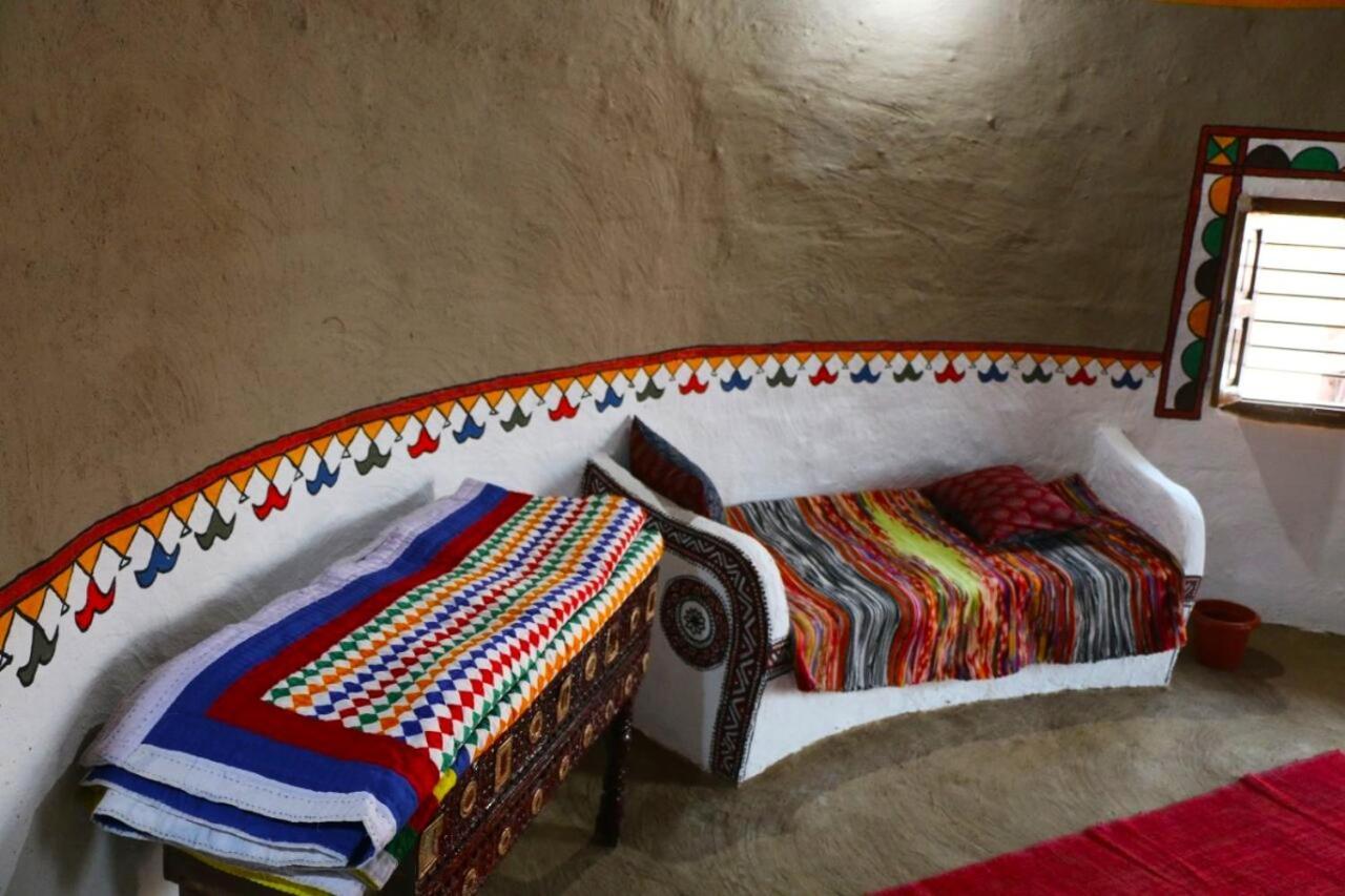 Banni Village Resort - Rann Of Kutch Bherandiāla Exterior photo