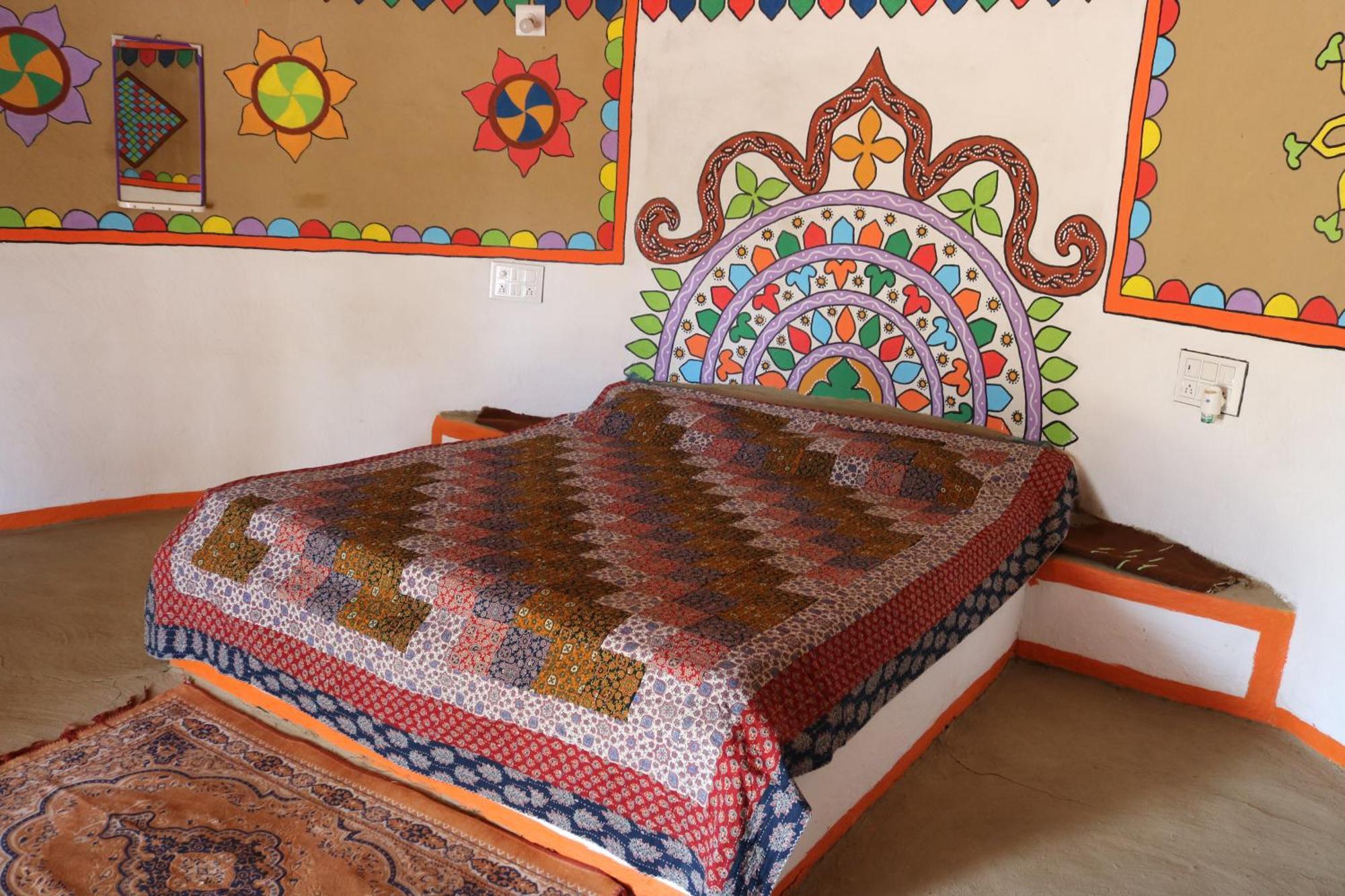 Banni Village Resort - Rann Of Kutch Bherandiāla Exterior photo